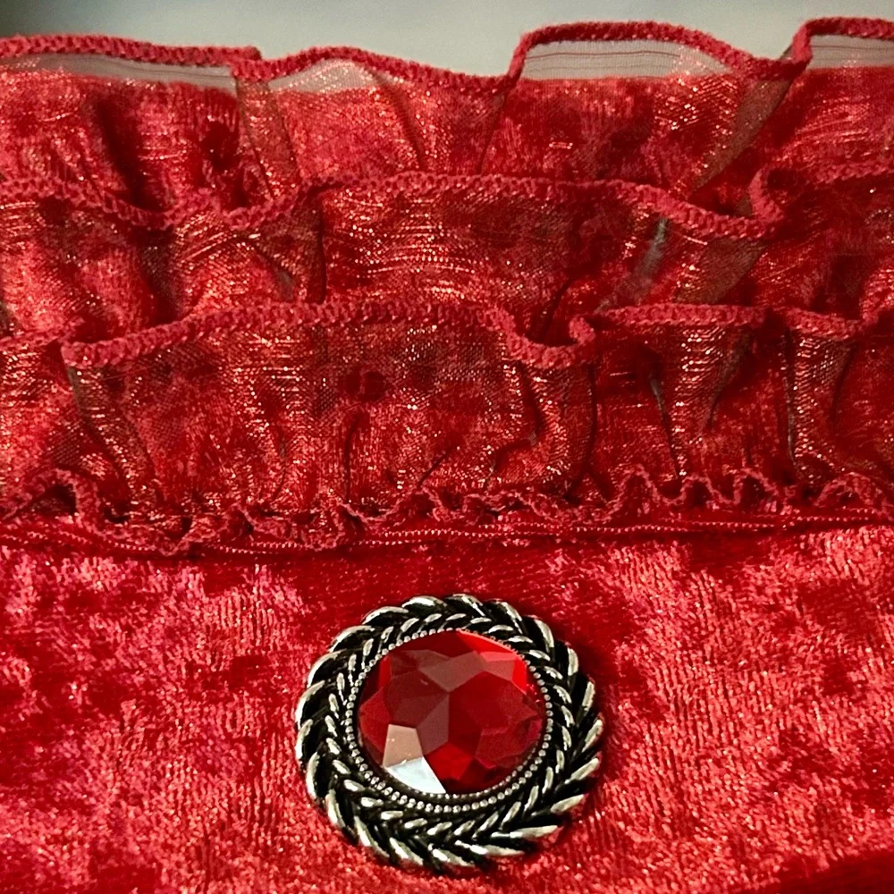 Spirit Halloween Royal Vampiress Dress Costume! Girls Size Medium! EUC! - Picture 3 of 11